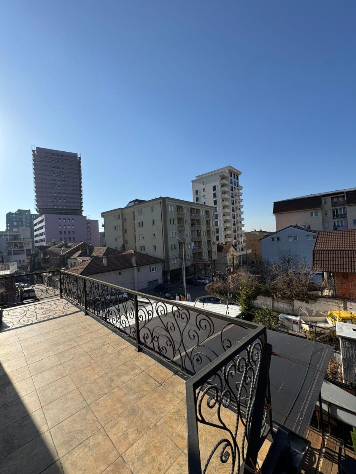 Green Apartments Prishtina Pristina Eksteriør bilde